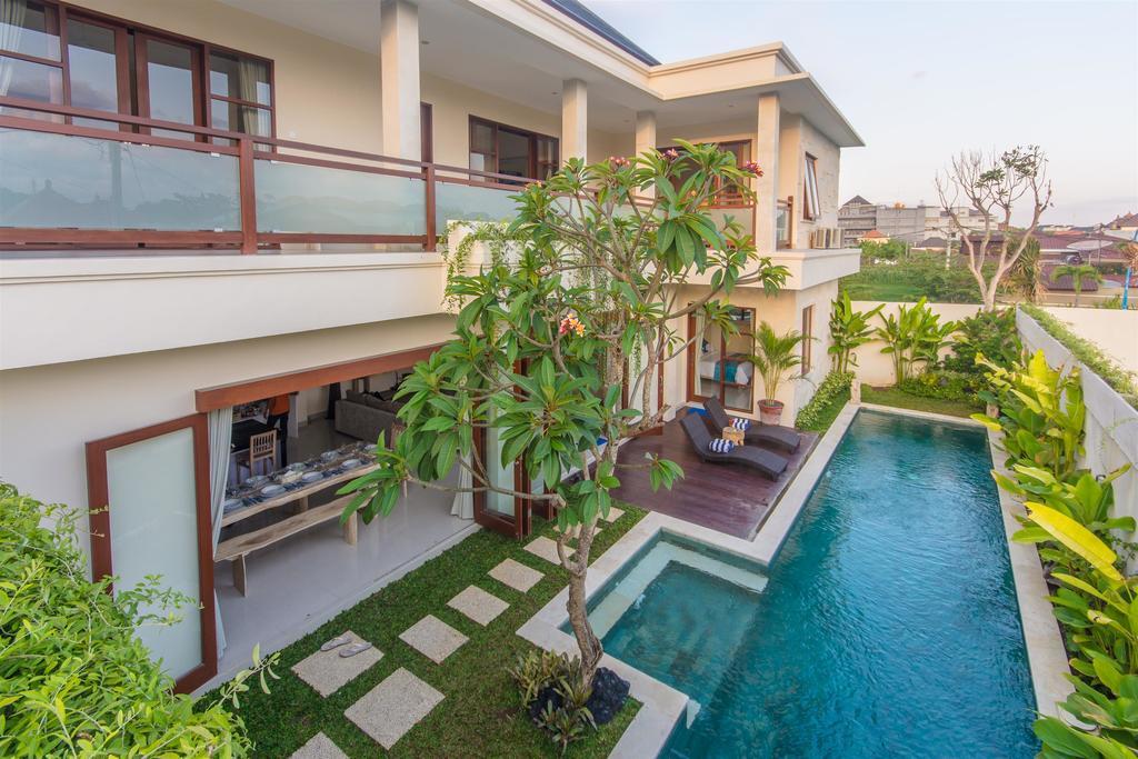 Villa Tepi Sungai Легіан Номер фото