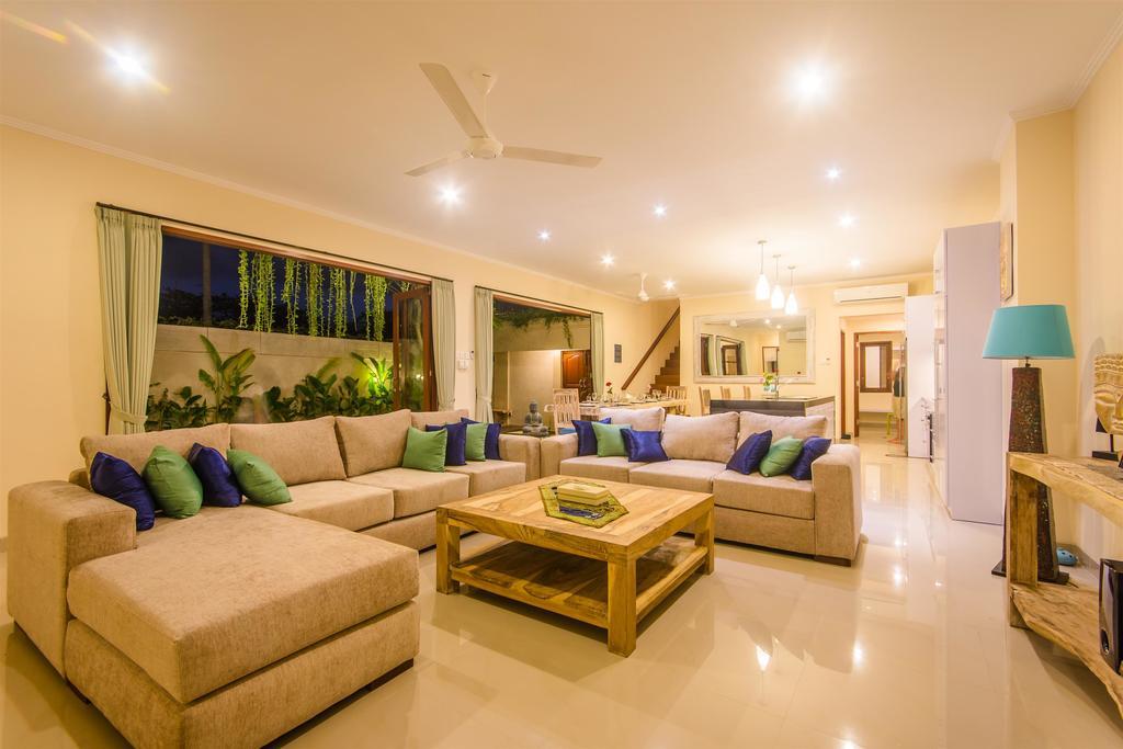 Villa Tepi Sungai Легіан Номер фото