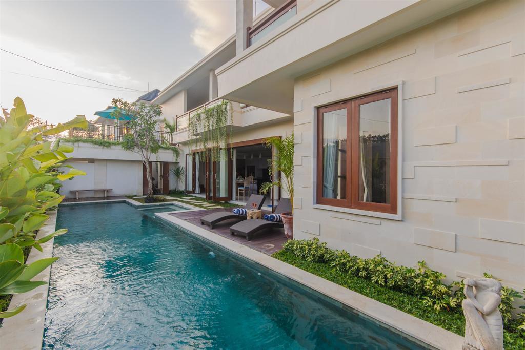 Villa Tepi Sungai Легіан Номер фото